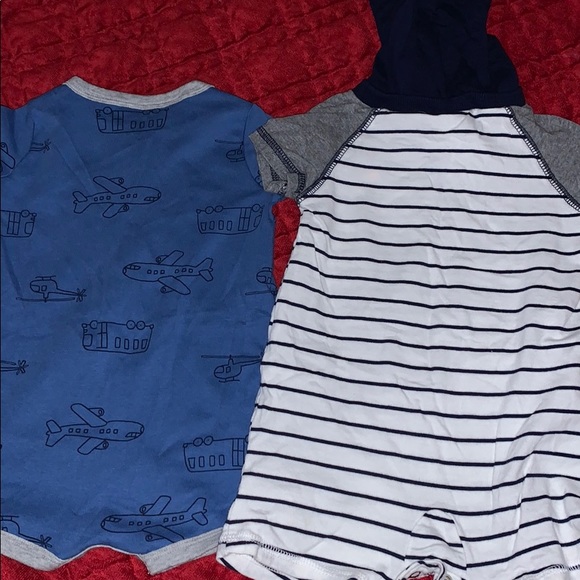 Carter’s size 9 months one piece. - Picture 2 of 2